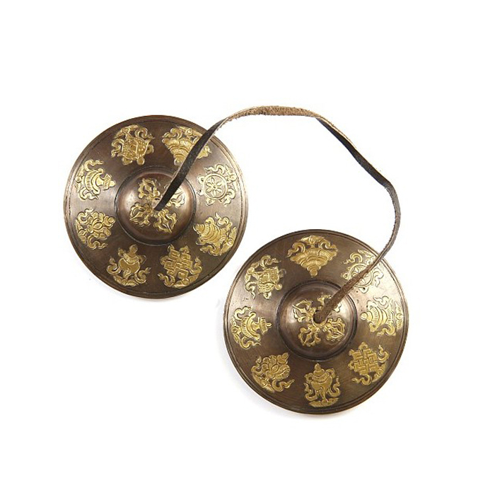 Gompa mit tib. Glückssymbol gross gold 